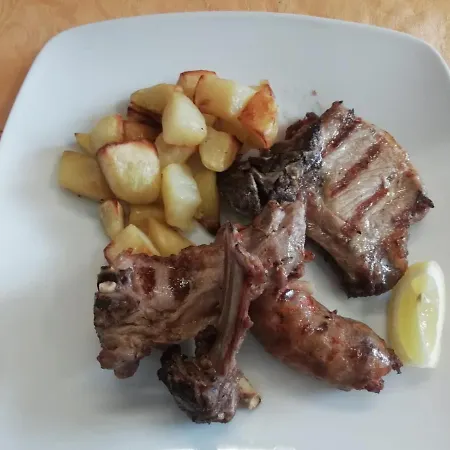 Bioagriturismo Sant'elia Çiftlik konaklama